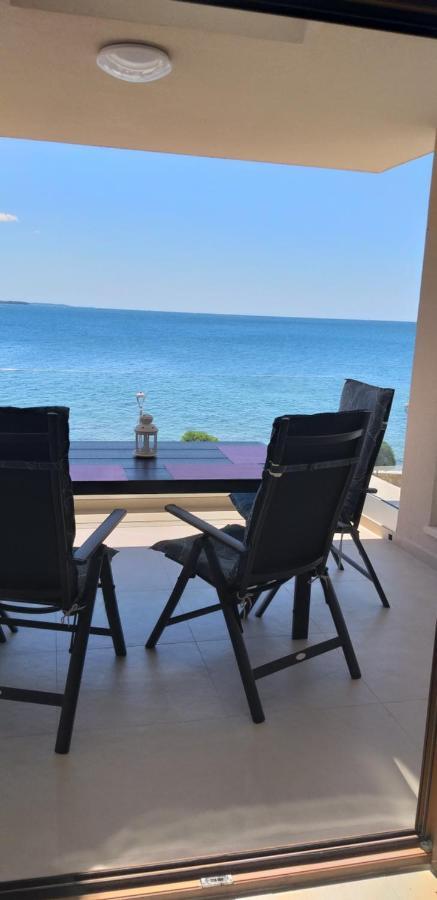 Sanja Apartments Rivarela Novigrad  Екстер'єр фото